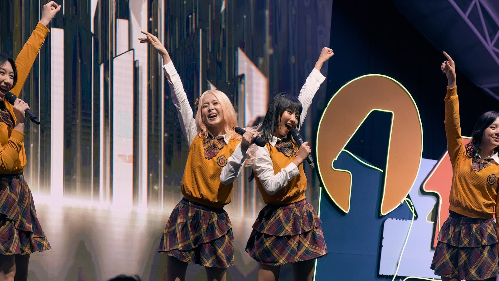 JKT48 Rilis "Ayo Senyumlah", Single Original Keempat dengan 40 Member dan Trisha Jadi Center